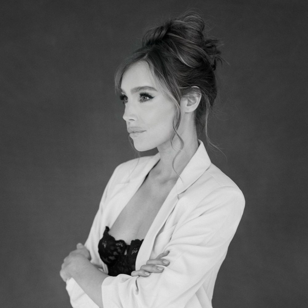 Meet your Posher, MC